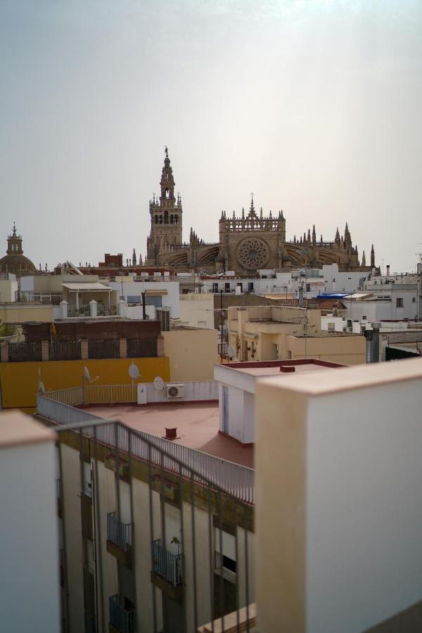 Cathedral Sevilla Views Exterior photo