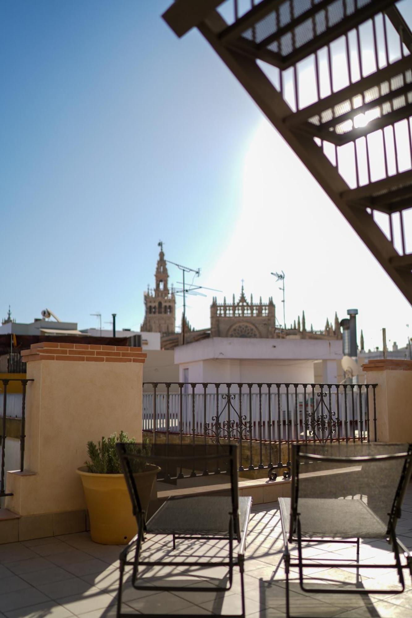 Cathedral Sevilla Views Exterior photo